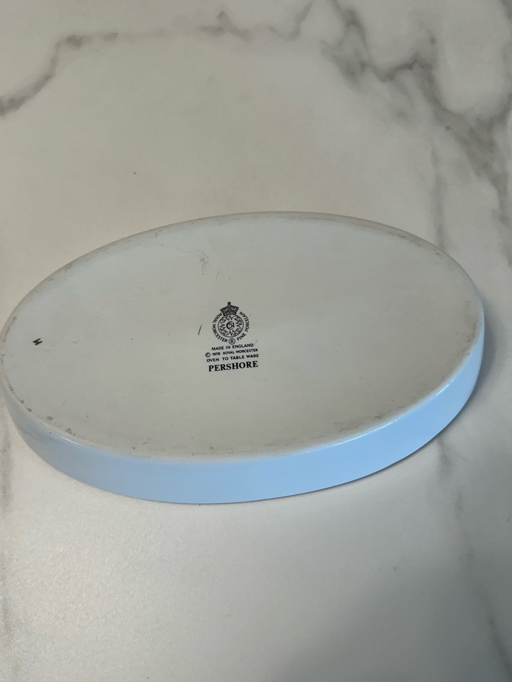 Royal Worcester Oval Oven Dish Pershore Pattern Floral Fruit Decor Gold Trim - Picture 3 of 4